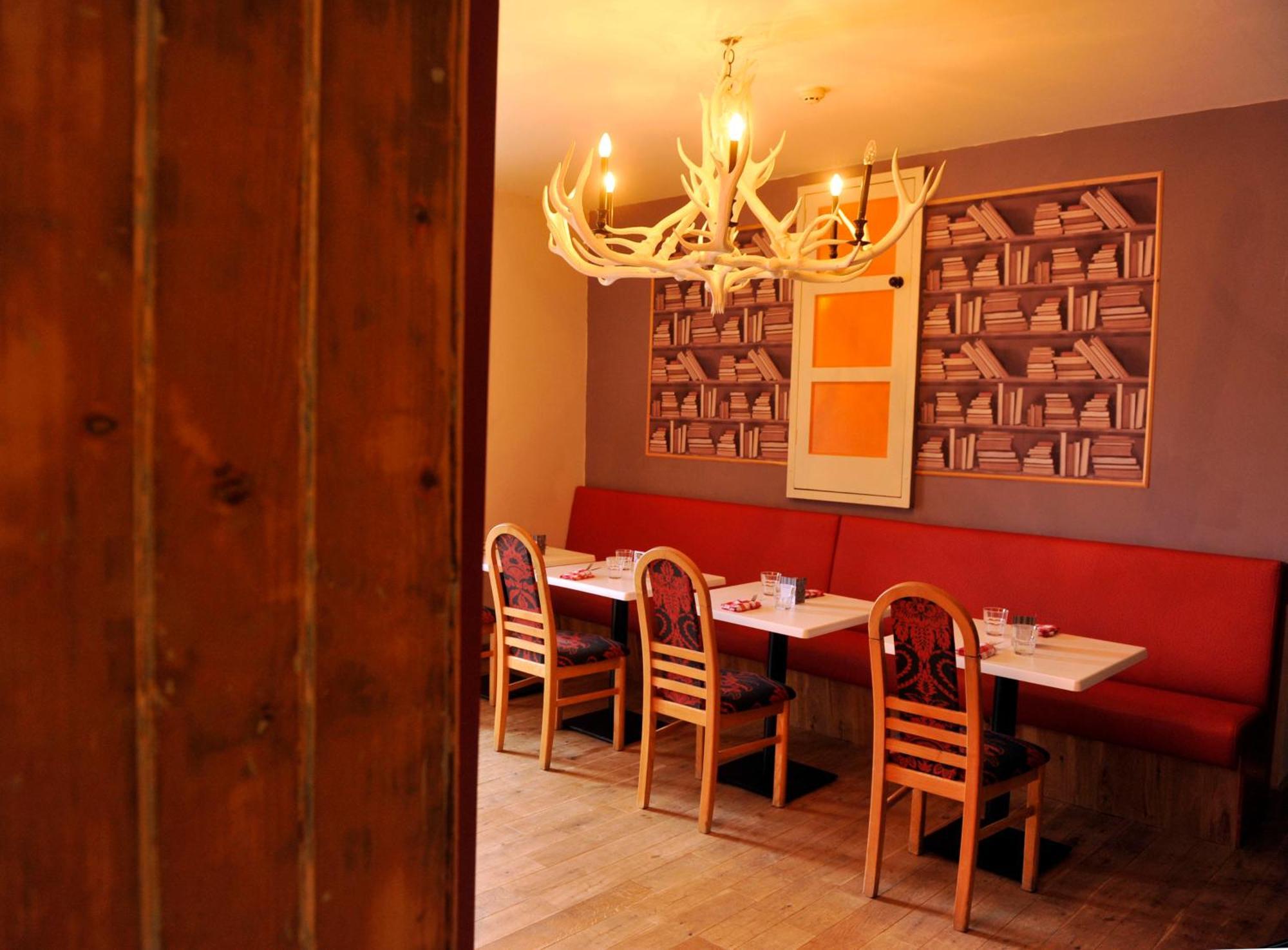 Buccleuch Arms Hotel St Boswells Ngoại thất bức ảnh