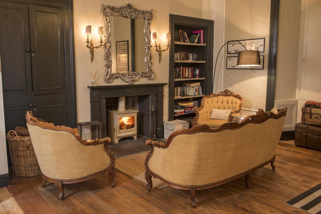 Buccleuch Arms Hotel St Boswells Ngoại thất bức ảnh