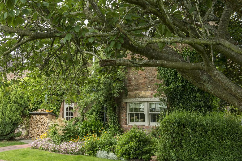 Buccleuch Arms Hotel St Boswells Ngoại thất bức ảnh