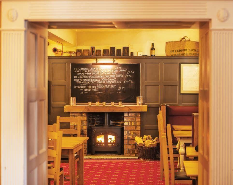 Buccleuch Arms Hotel St Boswells Ngoại thất bức ảnh